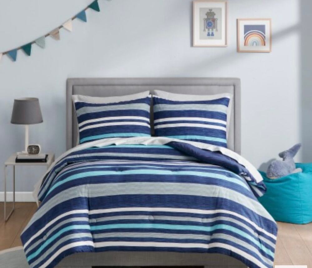New moonbeams Twin Comforter Set - 5 Piece Stripes